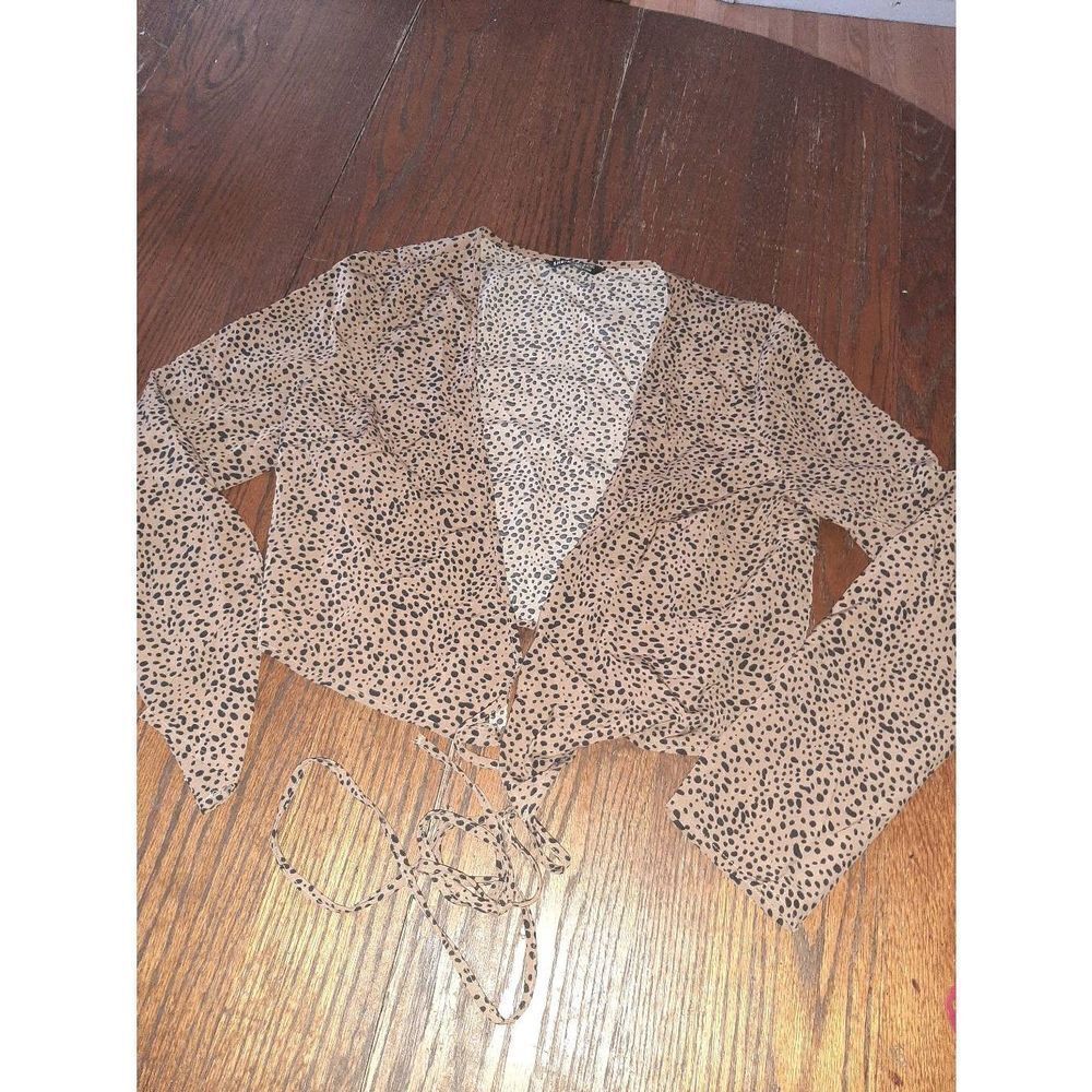 Size 6 SheIn Long Sleeve Tie Waist Open Over Shirt Briwn Black Animal Print